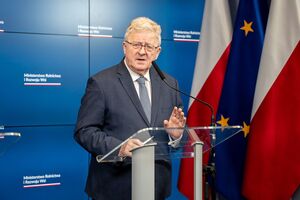 Секерский отметил, что Украине необходимо помочь, но так, чтобы не навредить рентабельности польского аграрного производства