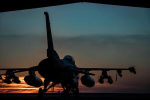 Українські пілоти розпочали льотну підготовку на F-16 у США в жовтні минулого року