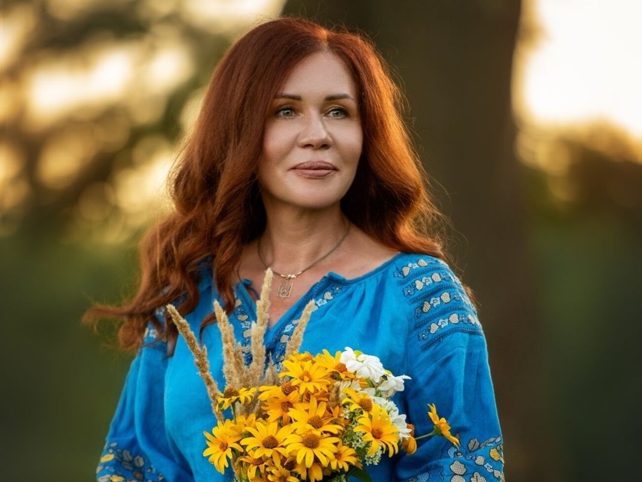 У Харкові під виття сирени посеред проспекту зупинилася пара й цілується – і ніхто їм навіть не посигналив. Друзі, дякую, що нагадали – життя прекрасне