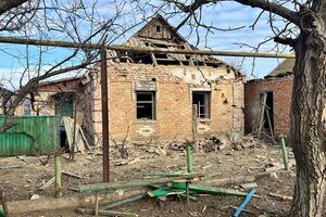 У місті пошкоджено 13 приватних будинків і шість господарських будівель
