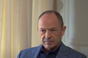 Зиневич родила троих сыновей, когда Тигипко еще состоял во втором браке