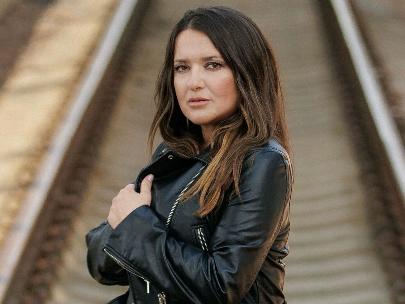 Могилевская призналась, что у нее был период, когда после операции пришлось год ходить с железной спицей в руке