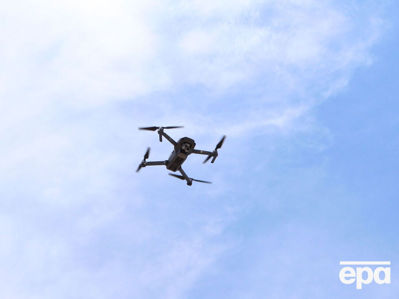 Неопознанные дроны в Германии наблюдают за военными