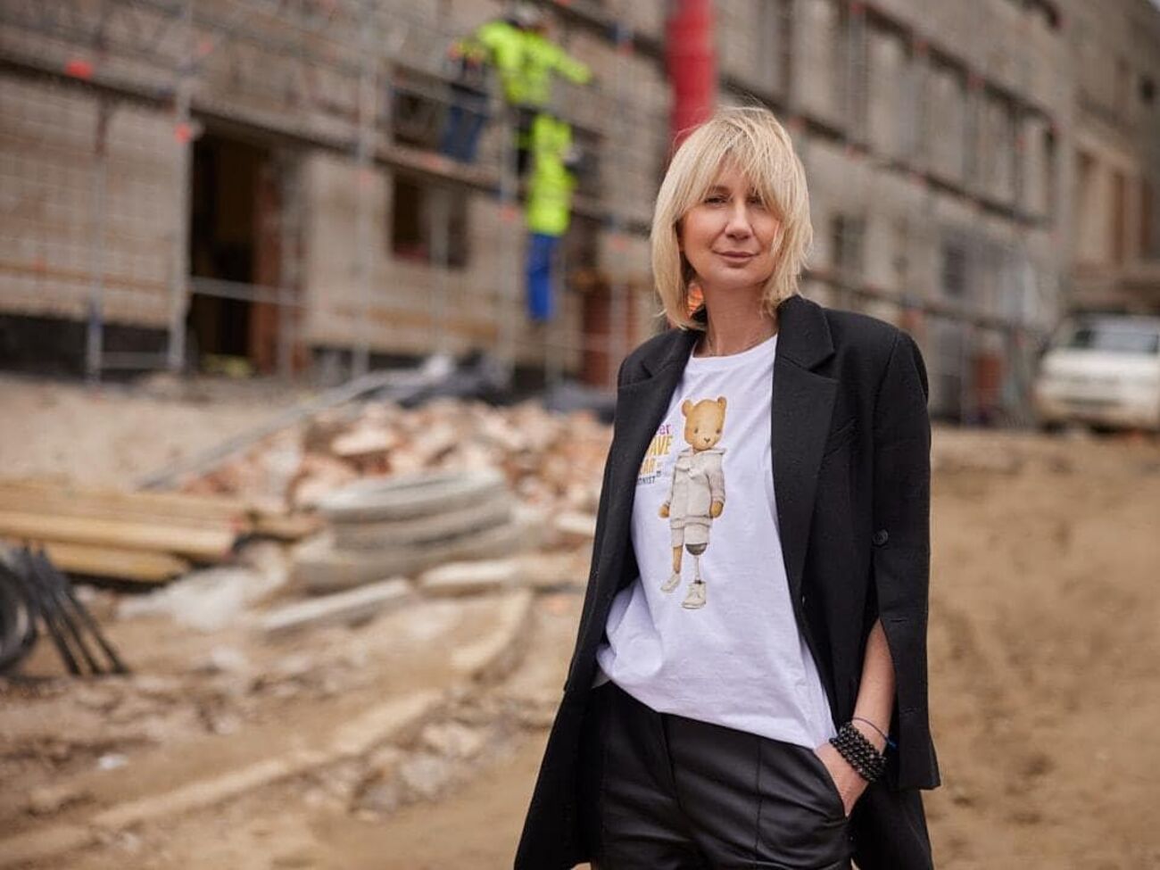 Олега тяжело ранили в Донецкой области. Его не должно быть в живых, а он путешествует на крутом протезе с электронным коленом в Антарктике, наблюдает за китами