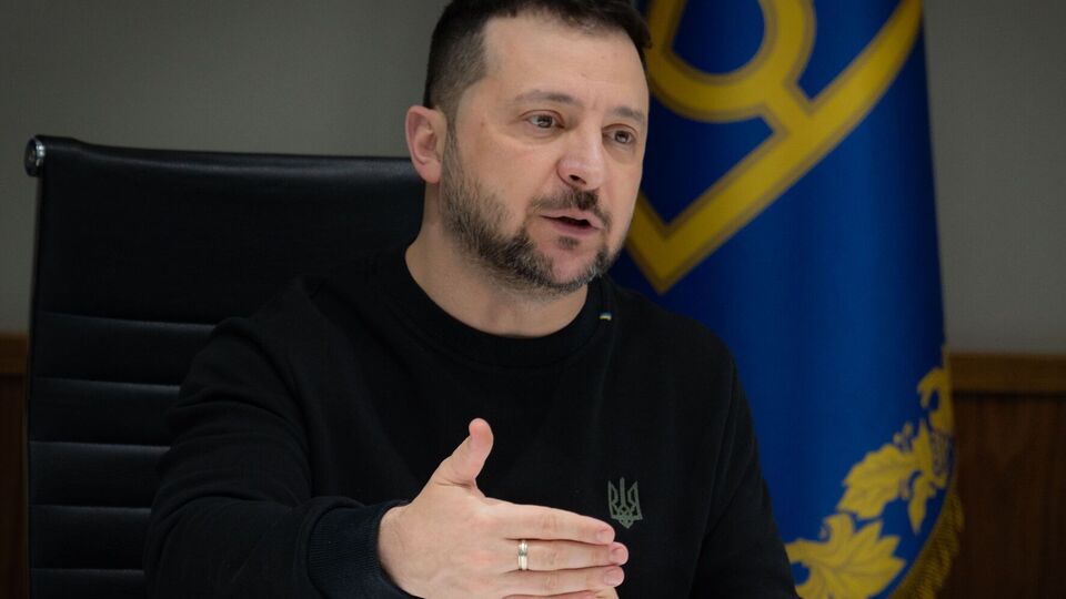 Україні бракує систем ППО як на полі бою, так і для захисту українських міст, зазначив Зеленський