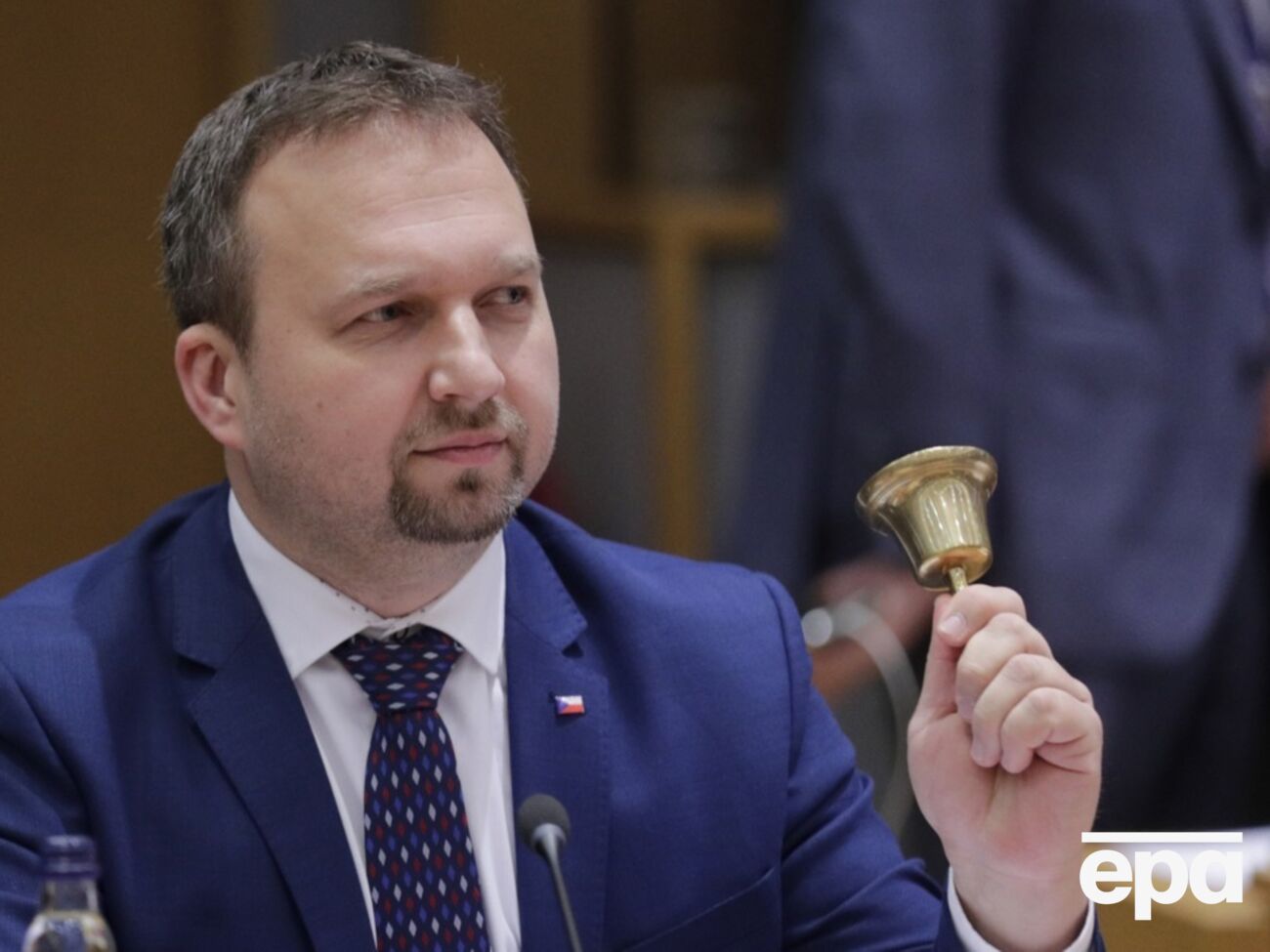 Юречка попросив вибачення за неправильну оцінку ситуації зі стріляниною