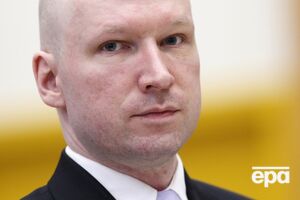 Брейвик утверждает, что его одиночное заключение приравнивается к "бесчеловечному обращению"