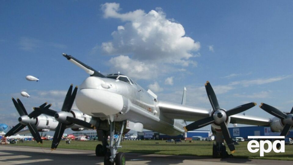 У повітрі понад 10 російських Ту-95, кількість запущених по Україні ракет поки невідома