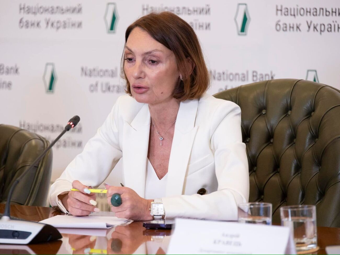 Рожкова закликала не вдаватися до фінансових репресій