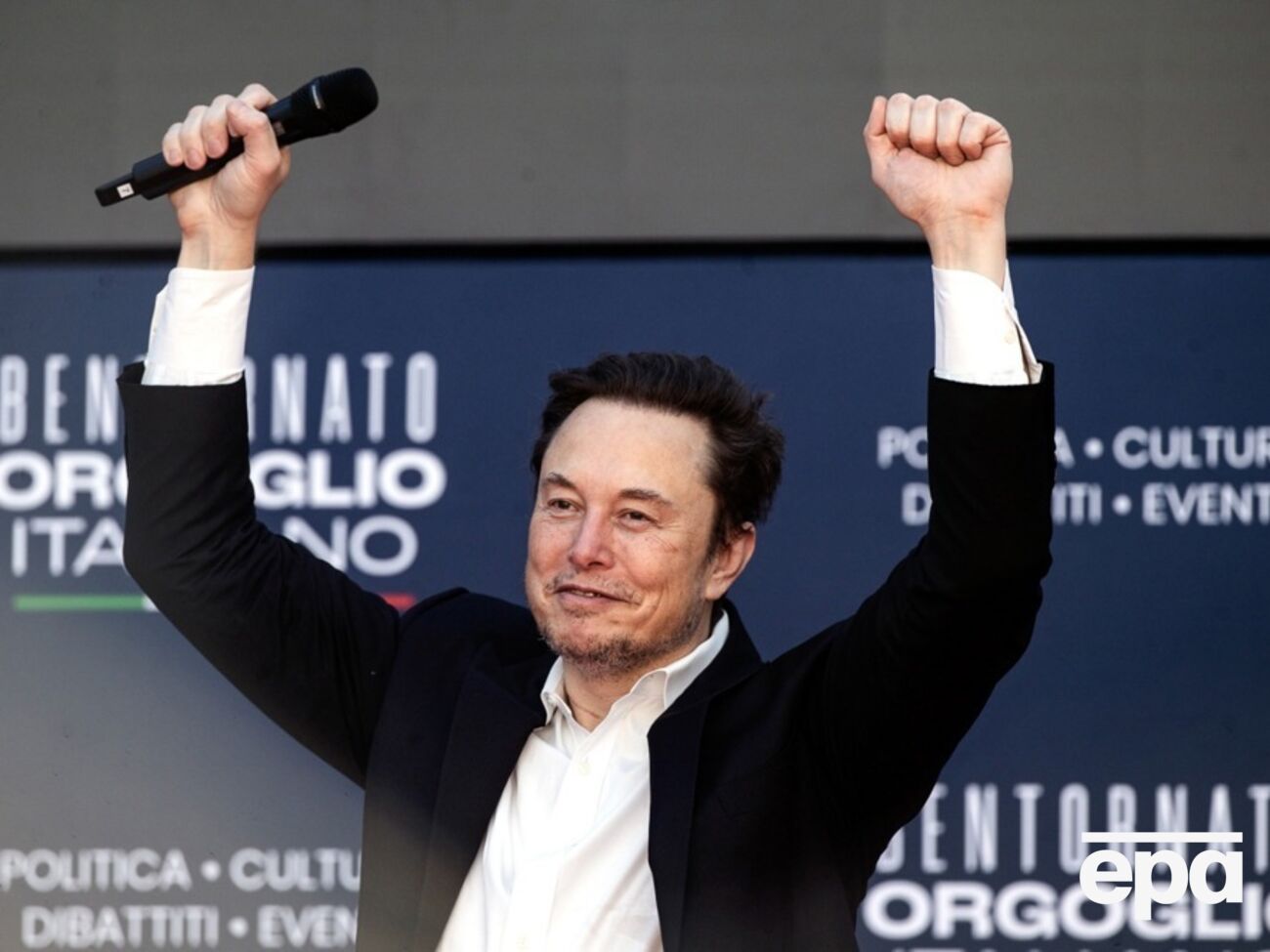 Співробітники компаній Маска бояться наслідків того, що він вживає наркотики, пишуть ЗМІ