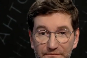 Красовский, как считают в ГУР МО, не восстановился после отравления, поэтому не показывает себя на видео