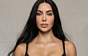 Кардашян продемонстрировала разные модели белья