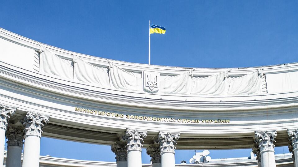 В МИД призвали стороны избегать жертв среди гражданских и соблюдать международное право