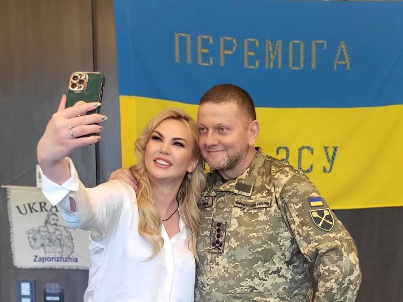 Камалия: Я знакома с Валерием Залужным, неоднократно общалась с ним, была на приеме