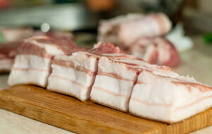 Сало не должно иметь посторонних запахов