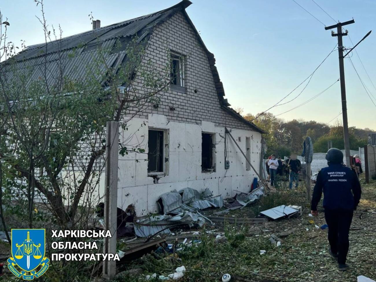 Авиационный боеприпас попал в открытую местность, в Черкасской Лозовой повреждены частные домовладения, рассказали в прокуратуре