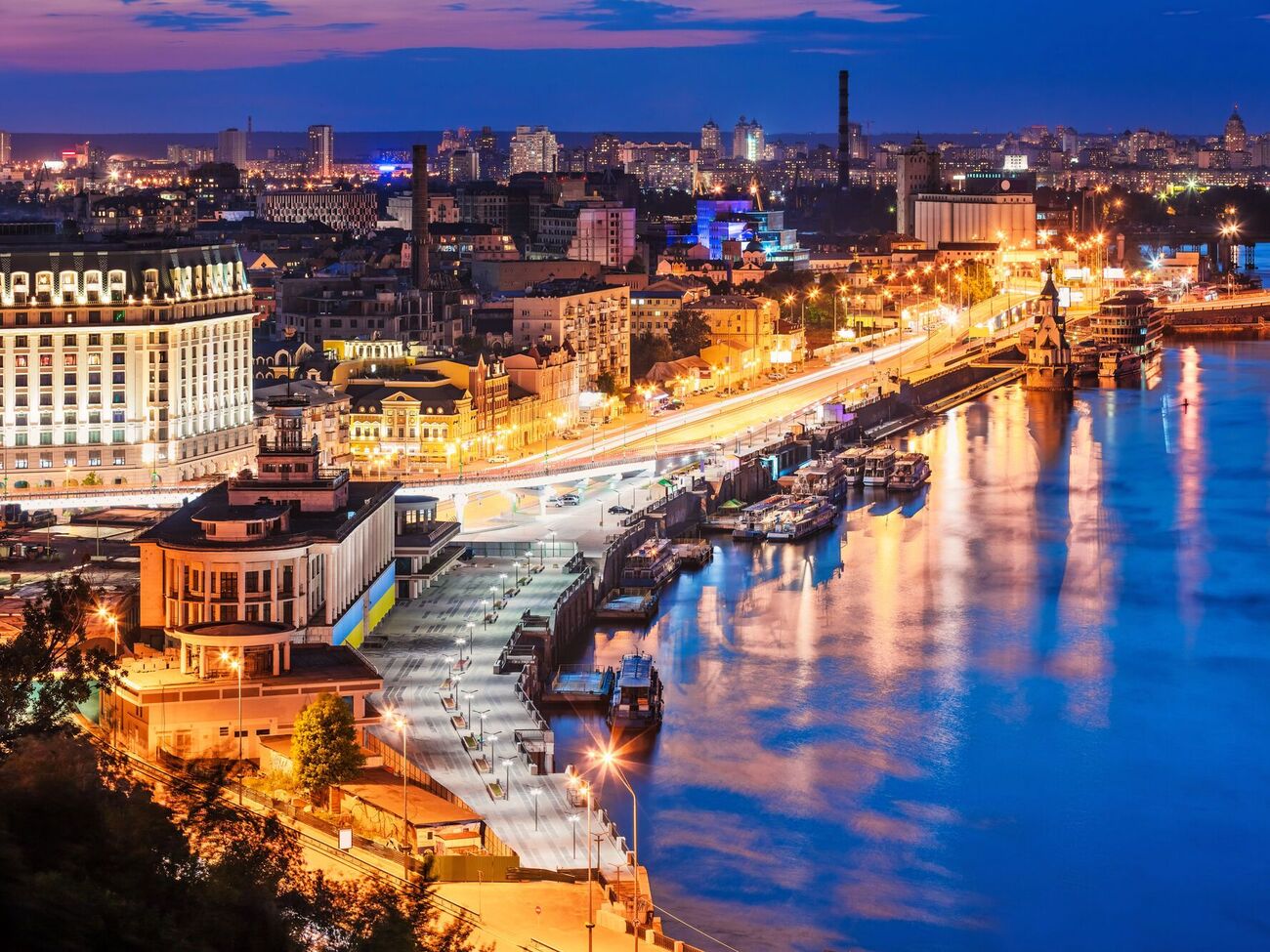 Первыми в Киеве к теплу подключат школы, больницы и детские сады