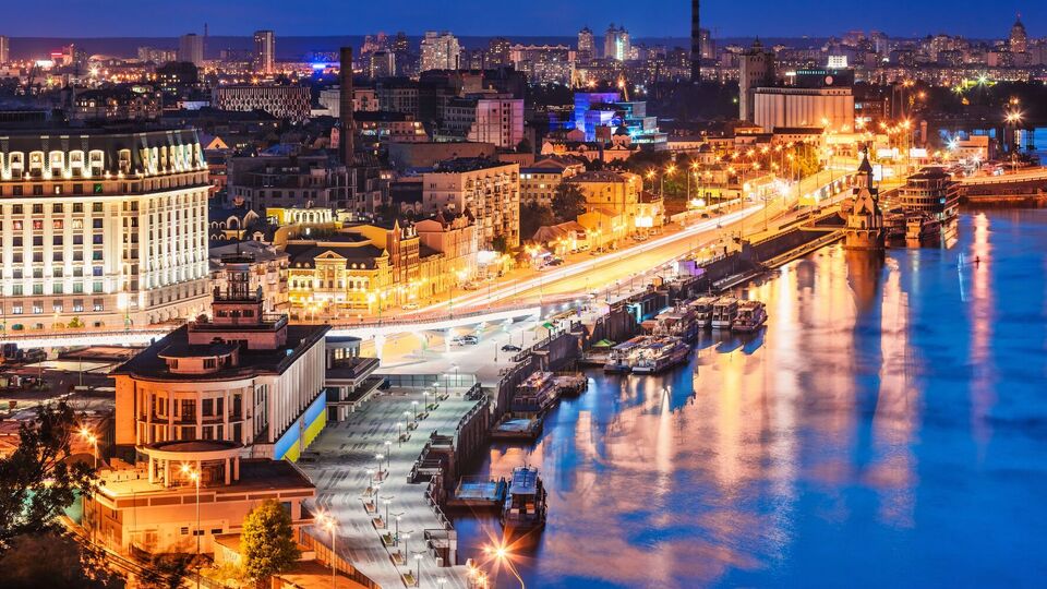 Першими в Києві до тепла під'єднають школи, лікарні й дитячі садки
