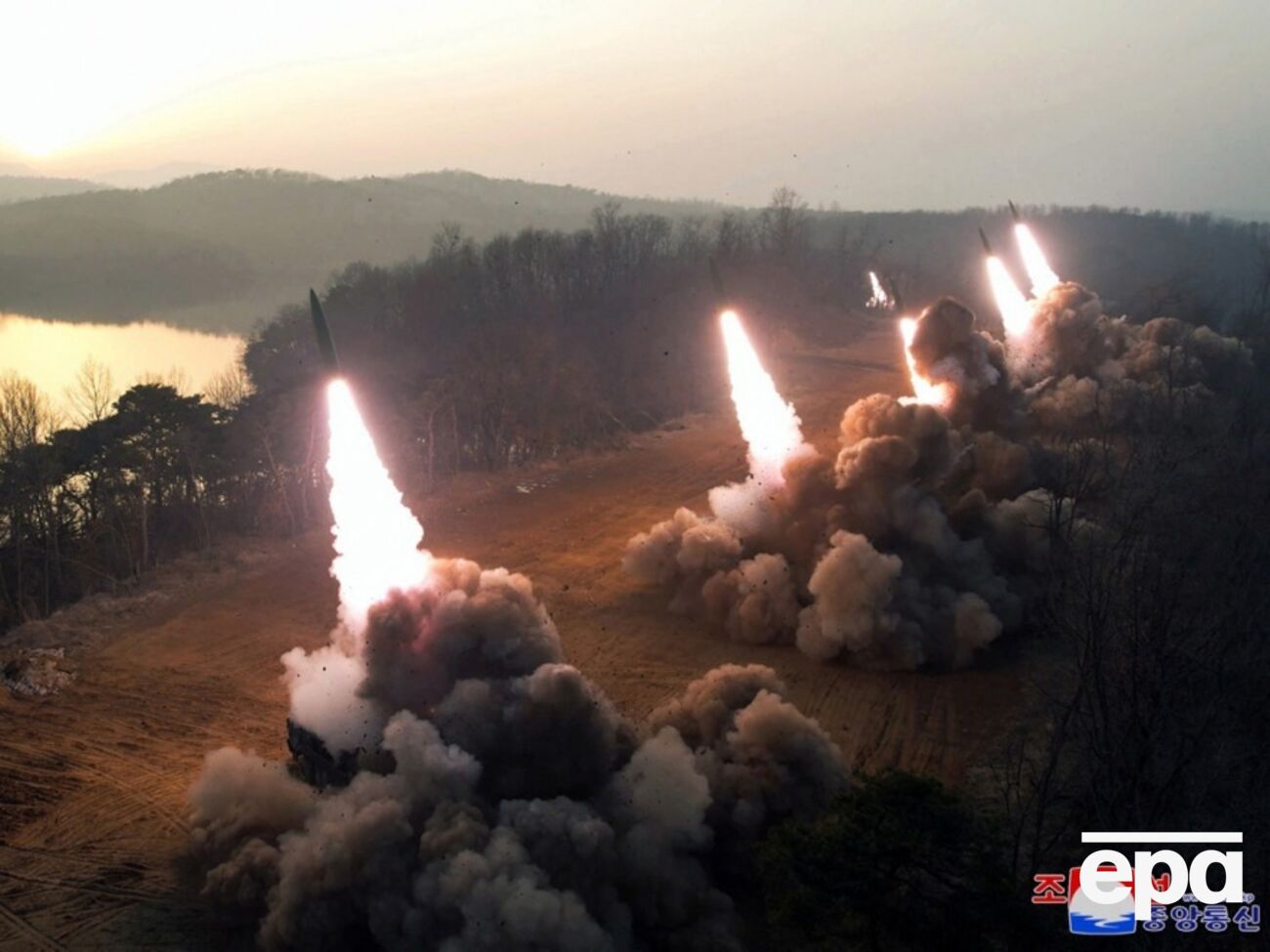 Північнокорейські військові допомагають націлювати ракети, які КНДР передала Росії, пише ЗМІ