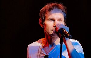 Вакарчук після скандалу видалив пост про співпрацю із брендом, засновницею якого є Лідія Сметана