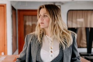 В ноябре 2023 года Kola рассказала, что тайно вышла замуж в Праге