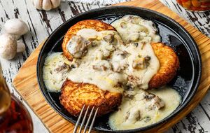 Деруны вкуснее с подливкой