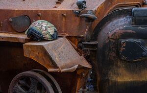 Військовослужбовець, імовірно, поширював закриту інформацію воєнного характеру