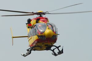 Вертоліт розбився, беручи участь у пошуках літака, пишуть ЗМІ