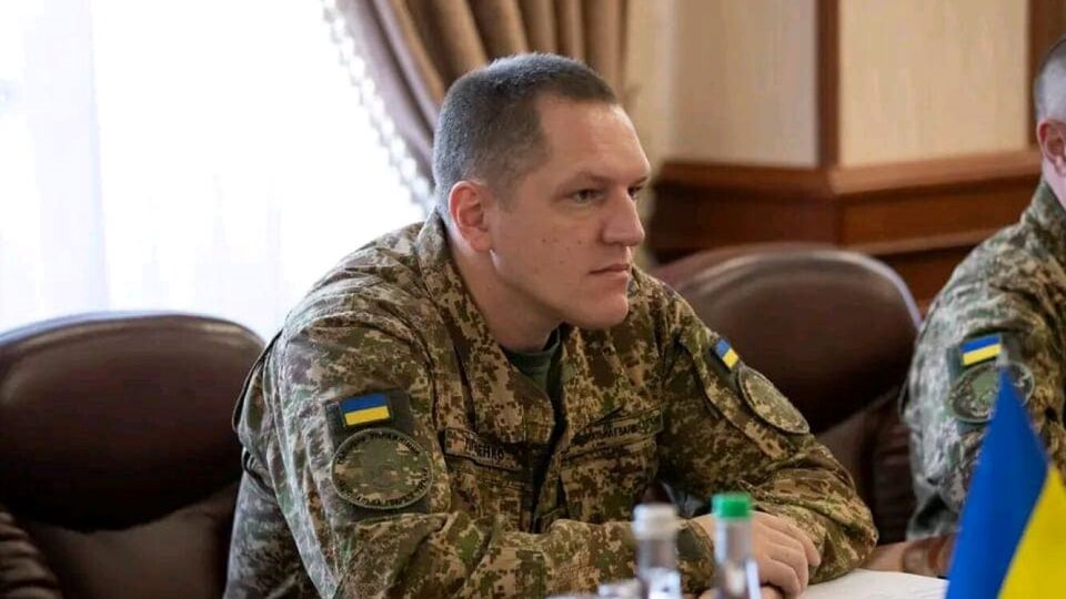 Противник пошел в "дерзкий" штурм с бронетехникой, которую, по словам Пивненко, использует на этом участке "не часто"