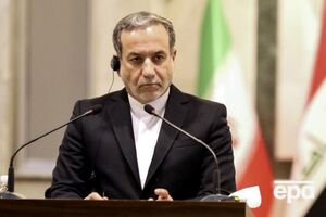 Аракчи связал обвинения в передаче ракет с войной на Ближнем Востоке