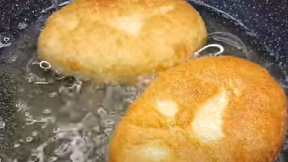 Пирожки на молоке получаются мягкие и нежные