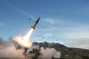 План передбачає надання Україні більшої кількості ATACMS і дозвіл на удари ними вглиб РФ