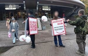 Акции прошли возле крупнейших заводов и конструкторских бюро родного города Путина