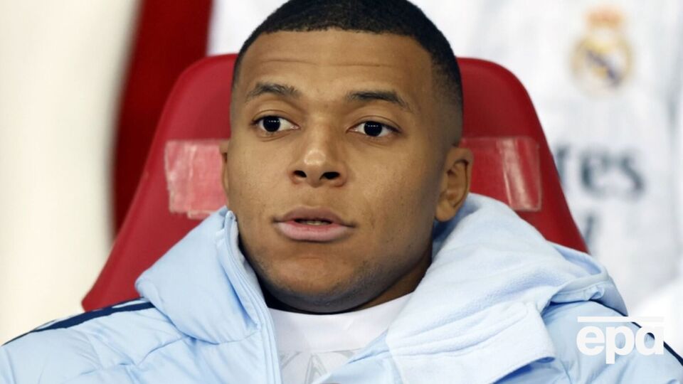 Мбаппе провел в Швеции несколько дней