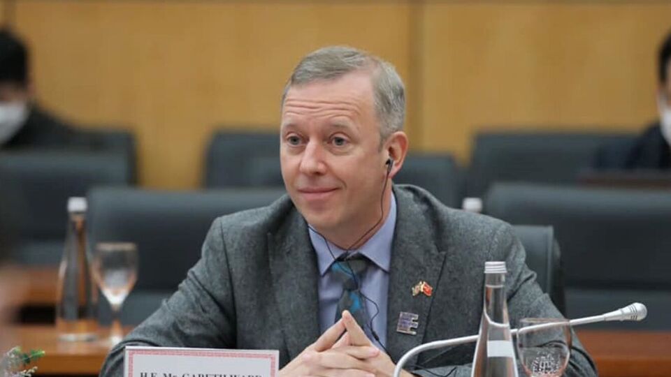 Британия приостановила действие платформы, в том числе из-за антизападной риторики грузинских властей, отметил посол