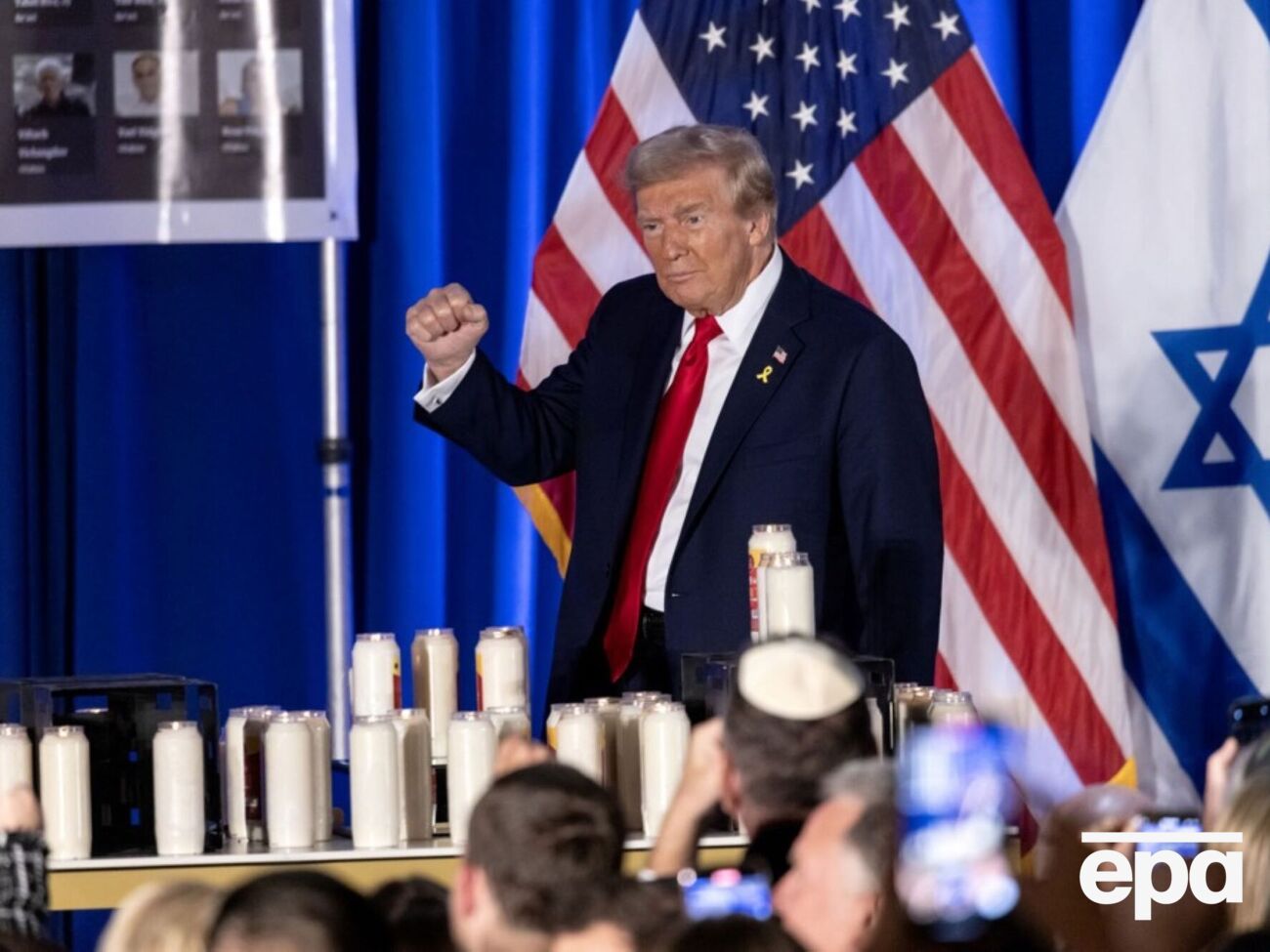 Трамп заявив, що "особистому йому все подобається", оскільки в задусі можна втратити зайву вагу