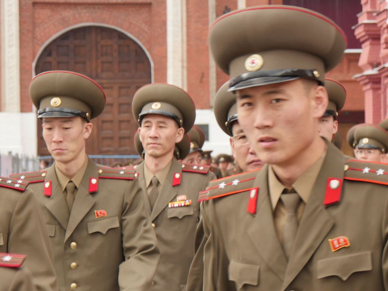 Мотиви втечі військових КНДР із російських позицій за 7 км від держкордону з Україною поки не встановлені, зазначили ЗМІ