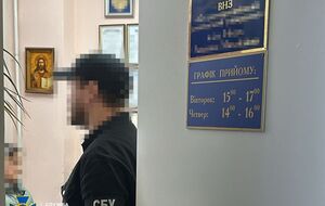 На Закарпатье правоохранители задержали ректора и проректора частного университета