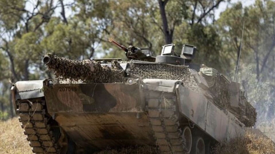 Для передачи танков Abrams Украине Австралия получила разрешение от США, отметили СМИ