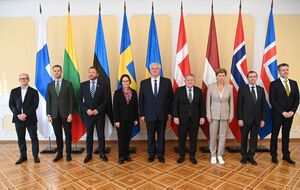 О визите дипломатов Сибига написал в соцсети