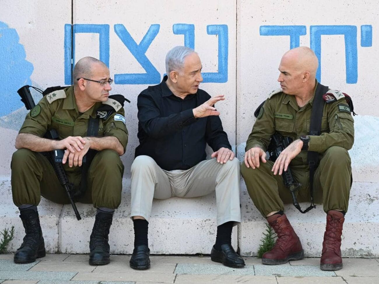 Нетаньяху заверил США, что удар Израиля будет направлен на военные цели Ирана, отметил CNN