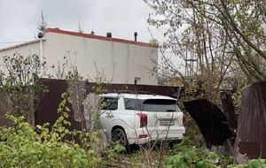 Следком сообщил, что машина с погибшим врезалась в забор