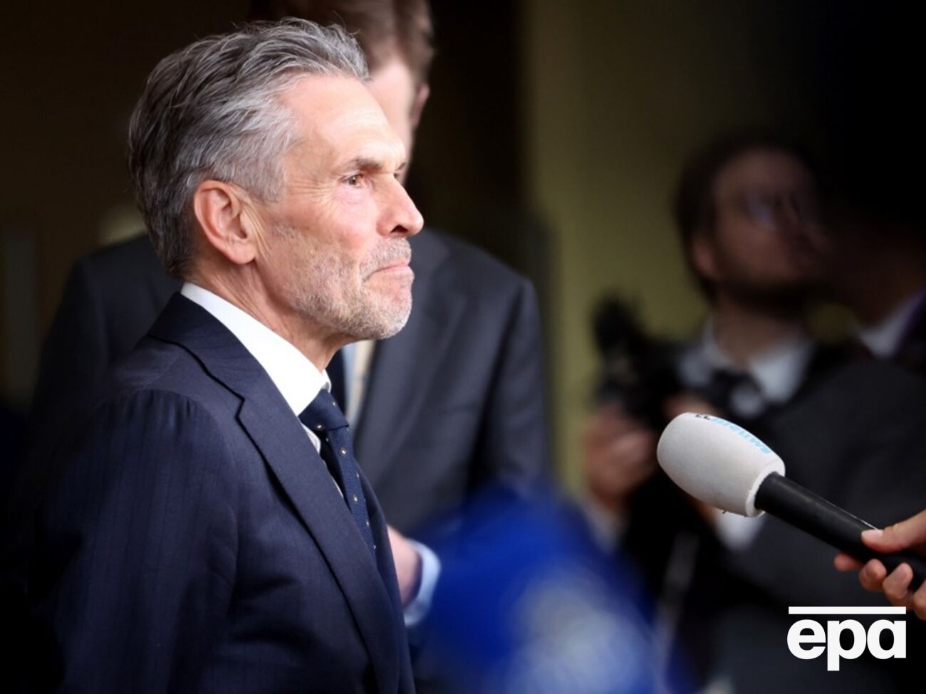 Схооф сообщил о намерении предоставить Украине больше артиллерийских боеприпасов крупного калибра