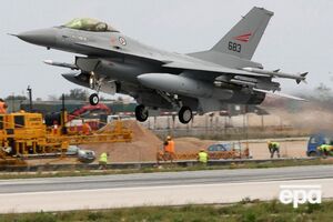 По словам Умерова, Украина получит самолеты "в ближайшее время"