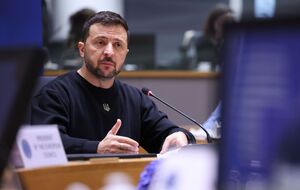 Безопасность Украины может обеспечить или членство в НАТО, или ядерное оружие, заявил Зеленский 17 октября