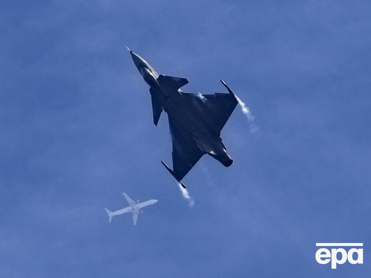 Украина хотела бы получить шведские истребители, заявляли ранее в ВС ВСУ