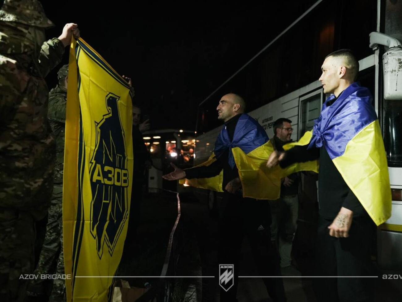 Обмены азовцев становятся систематическими, отметил Прокопенко