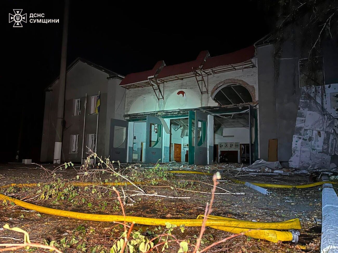 Спасатели были в укрытии в момент удара