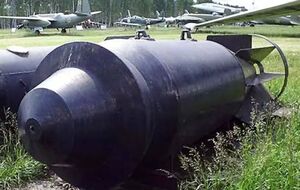 Носителями боеприпаса в своей оригинальной конструкции являются бомбардировщики Ту-160, Ту-95, Ту-22М3, которые, по данным спикера ОТГ "Харьков", не фиксировали