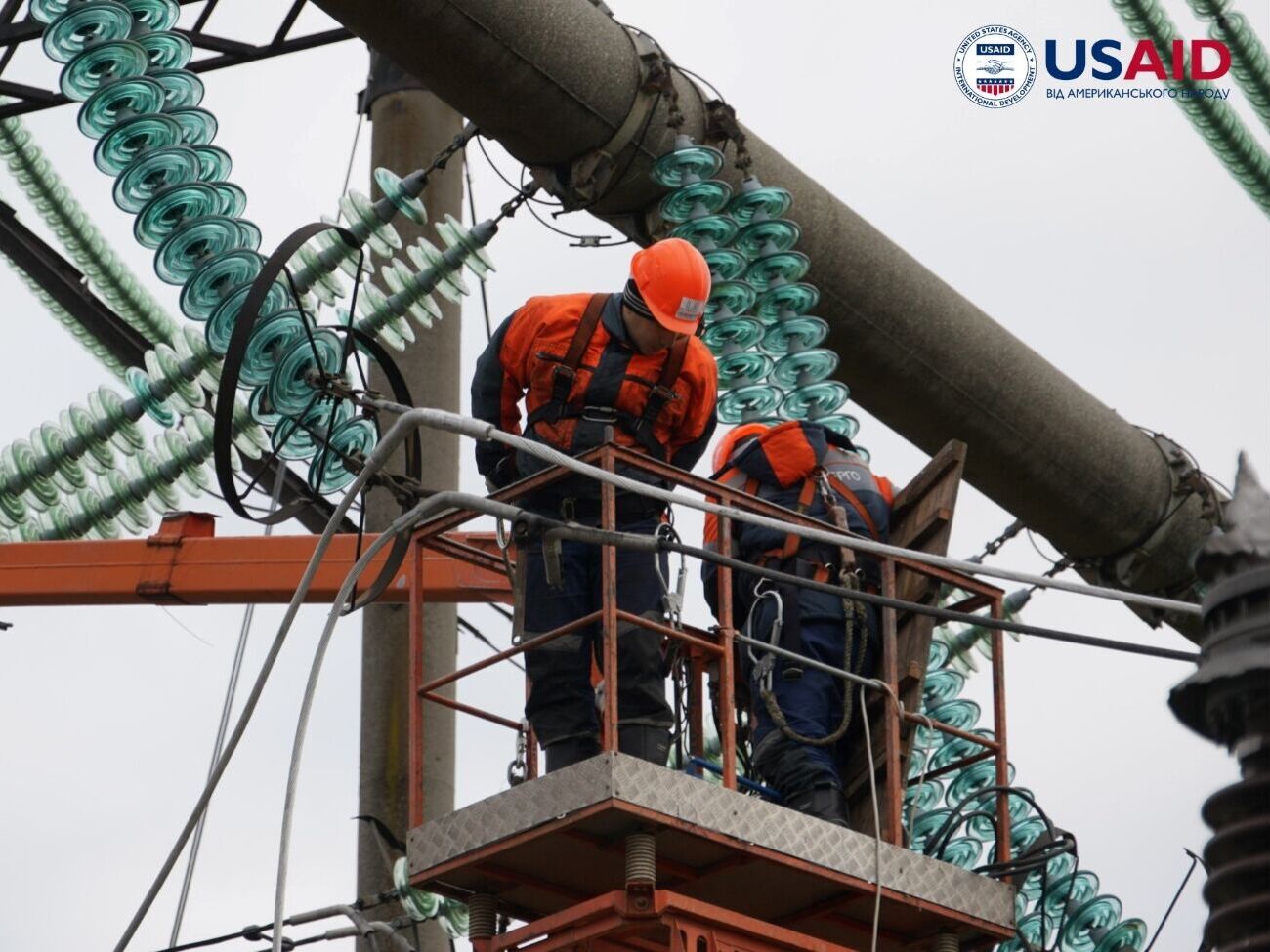 По словам Пауэр, в этом году USAID выделяет украинской энергосистеме больше денег, чем в прошлом